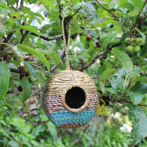 Artisan Wild Bird Nester